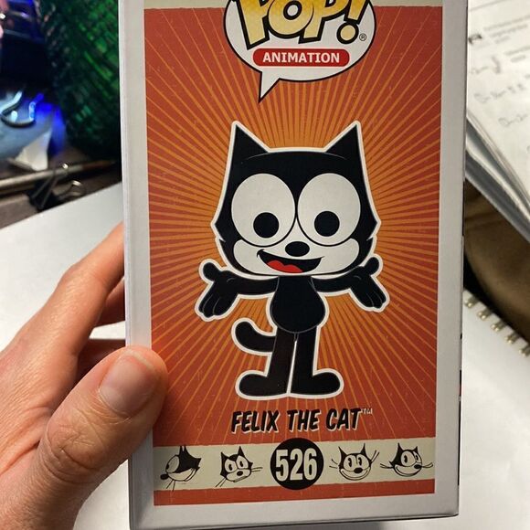 Funko POP! Animation: Felix The Cat - Felix 100 Years Edition - Picture 7 of 9